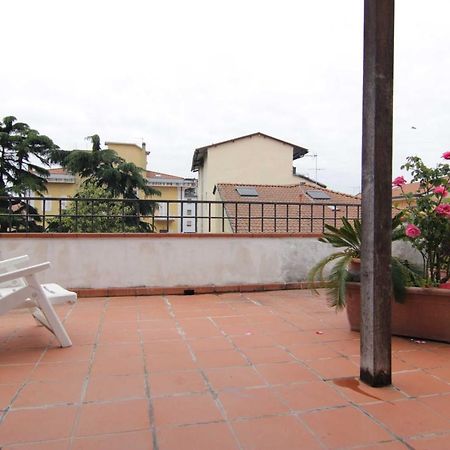 L'Arrocco Bed And Breakfast Marina Di Carrara Exterior foto